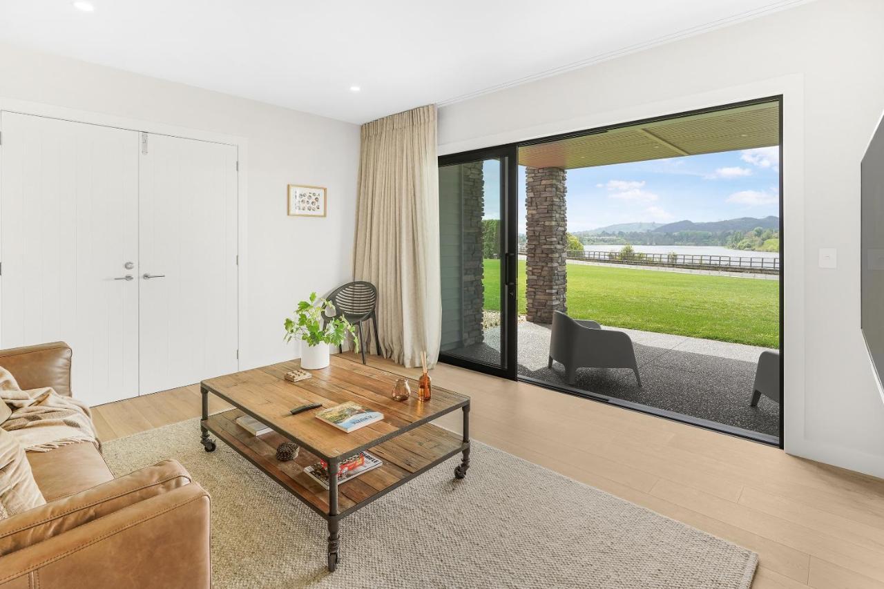 Lakeside Karapiro Downstairs Apartment Cambridge Exterior foto