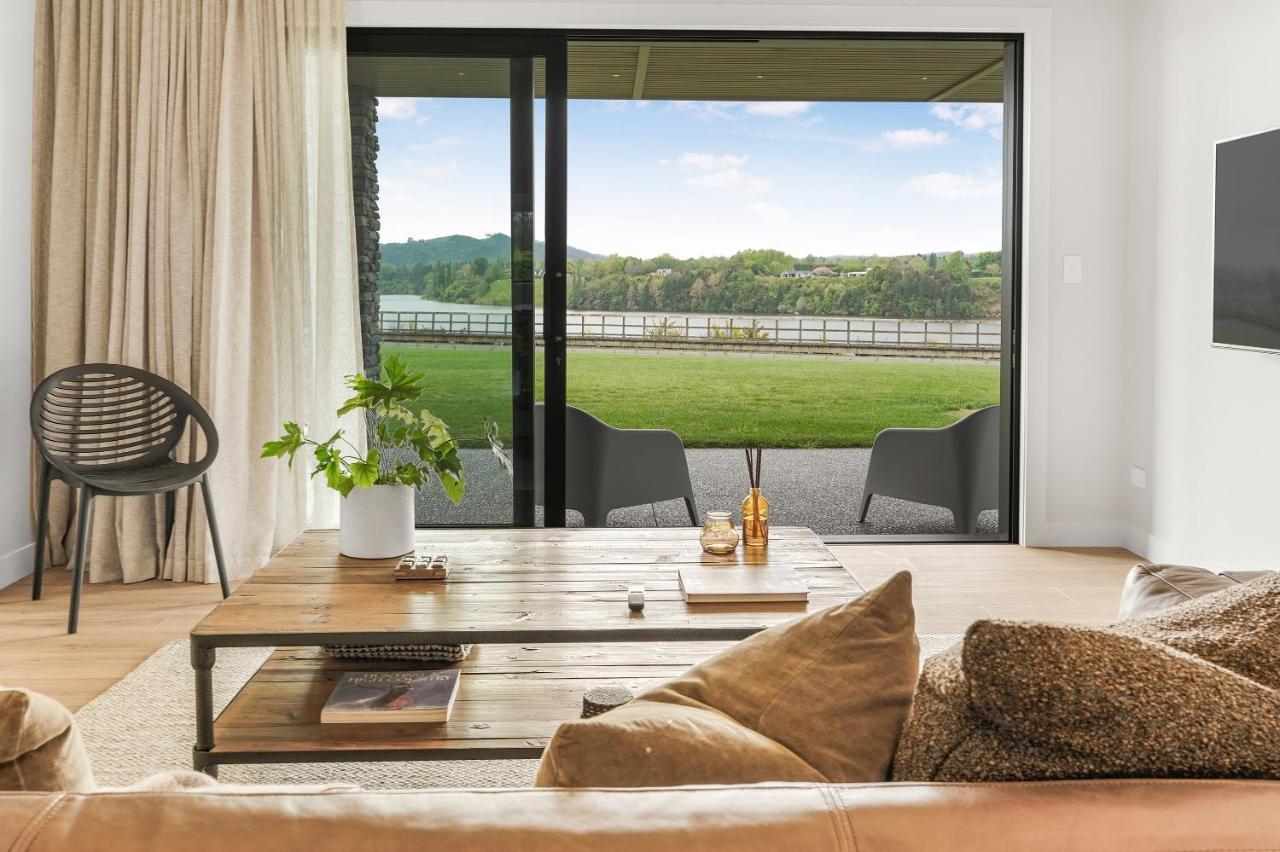 Lakeside Karapiro Downstairs Apartment Cambridge Exterior foto